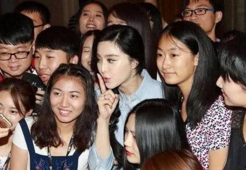 轻氧明星网红合影图片,共襄时尚盛宴