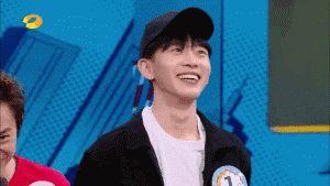 抖音小明星网红帅哥,颜值与才华并存的网红帅哥风采
