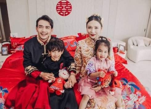 明星网红婚礼直播阿亮,浪漫瞬间，全民见证的爱情盛宴