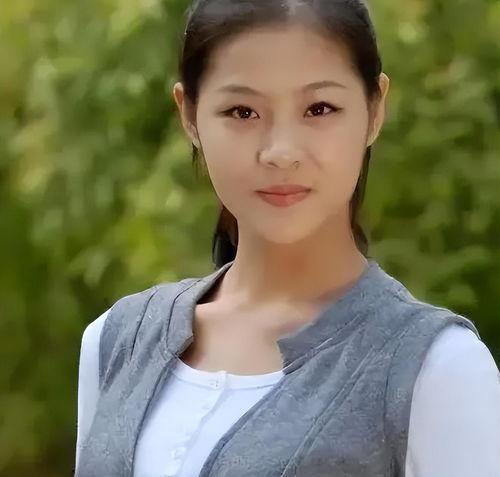 巨蟹的明星网红是谁,揭秘巨蟹网红的魅力人生