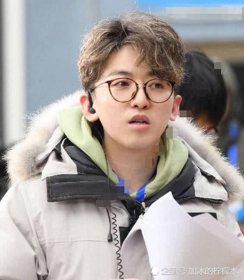 酒吧见到明星网红太正常,娱乐圈日常见闻成常态