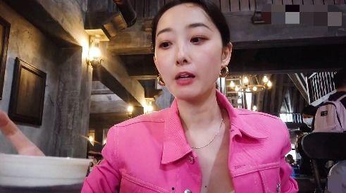 明星网红去酒吧叫什么,一场星光熠熠的娱乐盛宴