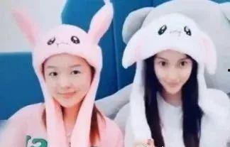 明星网红小孩合影视频,网红小孩合影视频背后的温馨瞬间