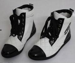 明星网红同款白色长靴,冬季时尚必备单品