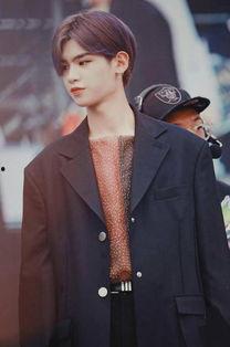 男明星网红穿搭图,男明星网红穿搭秘籍大公开