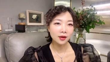 明星网红戴珍珠是谁